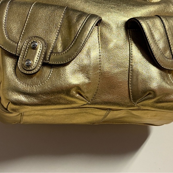 π¨π¦π¨π¦π¨π¦ NWOT Etienne Aigner Leather Metallic Gold Purseπ¨π¦π¨π¦π¨π¦ - Picture 3 of 12